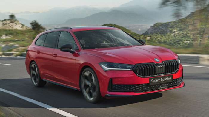  Skoda    Superb SportLine